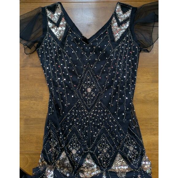 Black Deco Mermaid Gown XL Gold Sequin Flapper Flutter Sleeve NYE Evening Dress - Picture 3 of 8